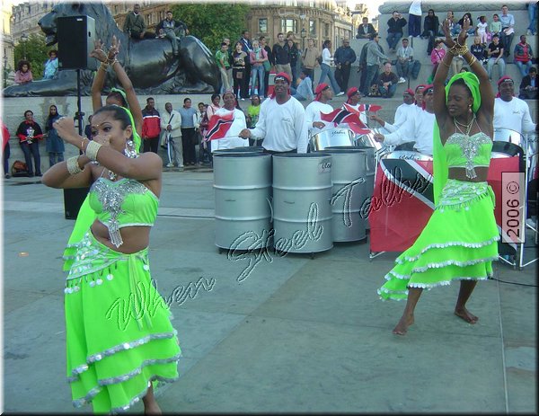 Dancers Trafalgar Sq 1.jpg