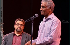 Frankie McIntosh addresses the audience as band leader Arturo O’Farrill