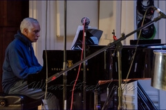 Frankie McIntosh on piano