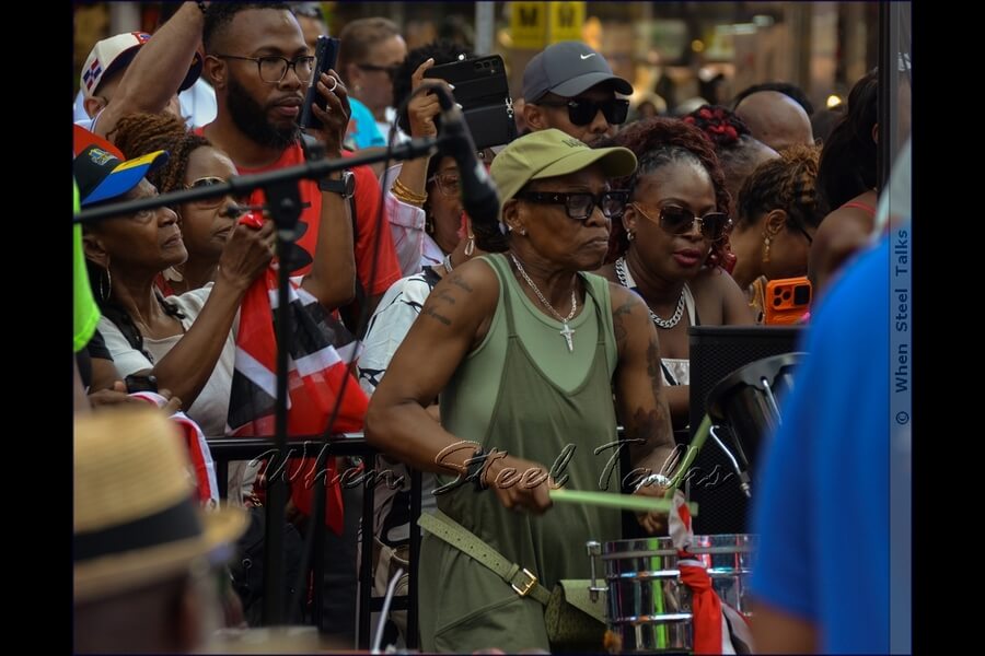 Member of Kutters Rhythm Section in the groove