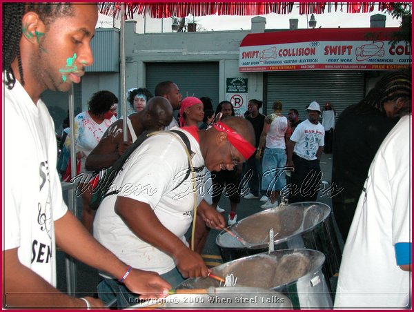 J'Ouvert -DSCN1001.JPG