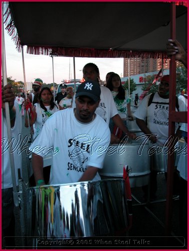 J'Ouvert -DSCN1007.JPG