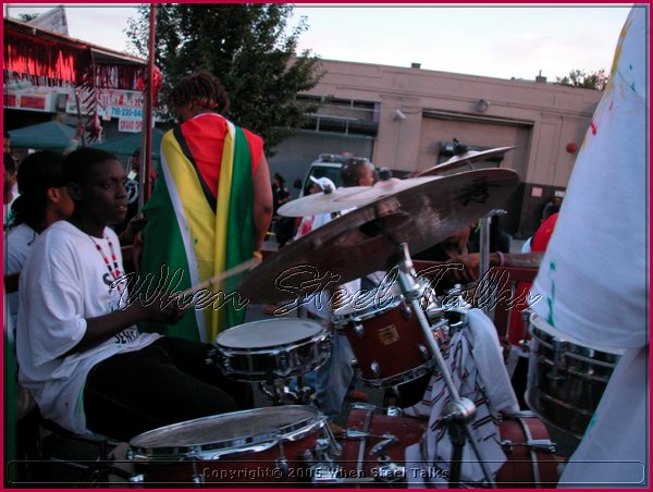 J'Ouvert -DSCN1008.JPG