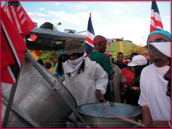 J'Ouvert -DSCN1031.JPG