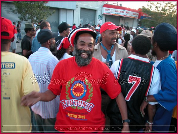 J'Ouvert -DSCN1034.JPG