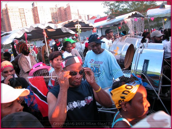 J'Ouvert -DSCN1038.JPG