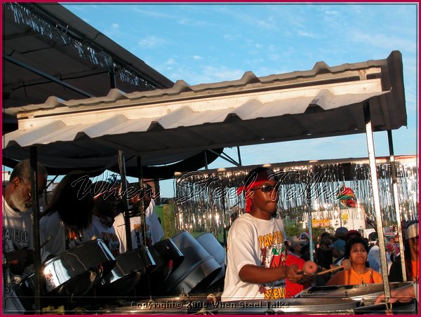 J'Ouvert -DSCN1067.JPG