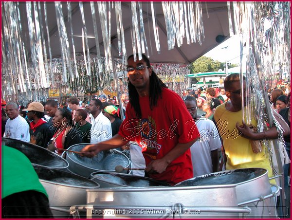 J'Ouvert -DSCN1101.JPG