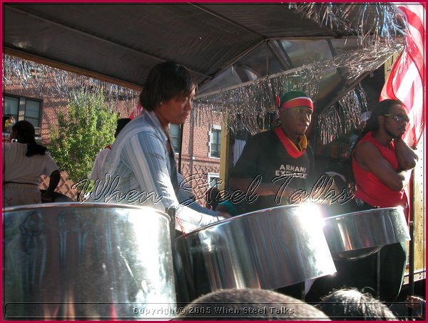 J'Ouvert -DSCN1141.JPG