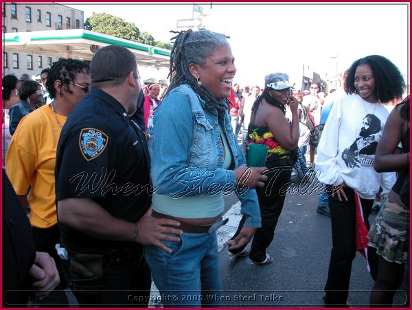 J'Ouvert -DSCN1240.JPG