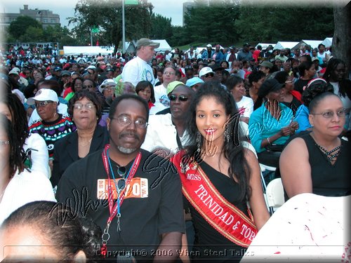 Pan Folks_DSCN0962_Panorama 2006.JPG