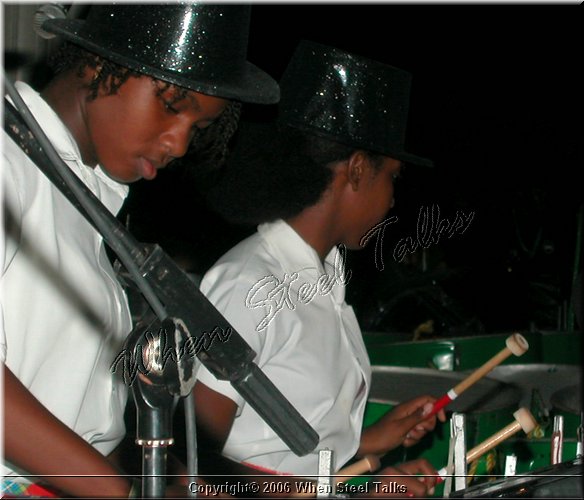 Cool Steel Orchestra -DSCN1122.JPG