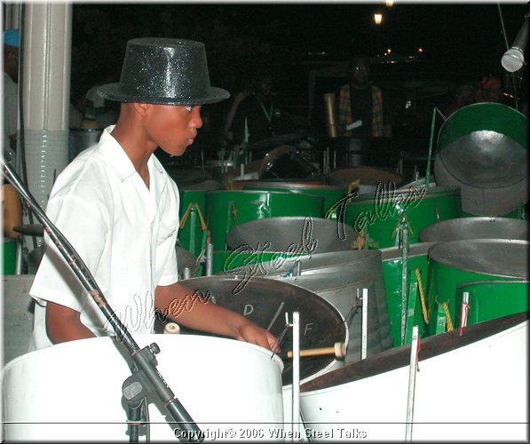 Cool Steel Orchestra -DSCN1123.JPG