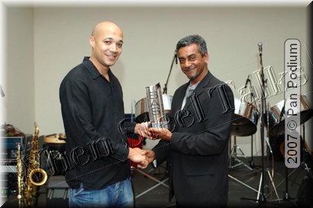 Grafton Yearwood present the Eziekel Biggs Yearwood Award to Matthew Phillp.jpg