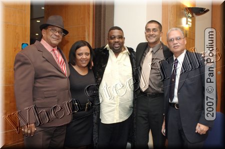Pepe Debi Martin Robbie and Ashton.jpg