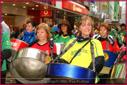 Pan Kultur Ladies.jpg