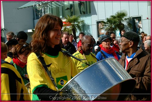 Pan Kultur Lady.jpg