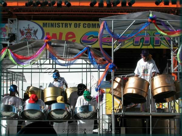 Golden Hands_DSCN0367.JPG