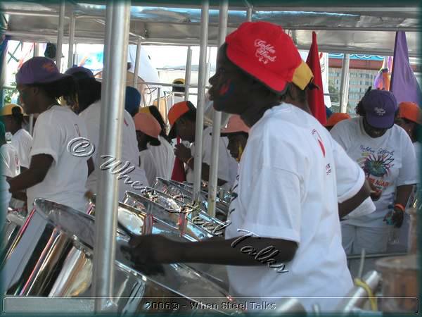 Golden Hands_DSCN0374-ed.jpg