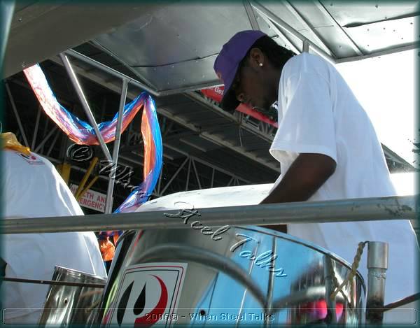 Golden Hands_DSCN0375-ed.jpg