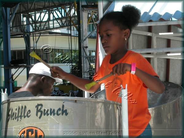 Little Bunch_DSCN0072.JPG