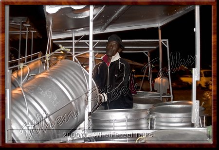 On The Drag -CRW_5848- Panorama 2006.jpg