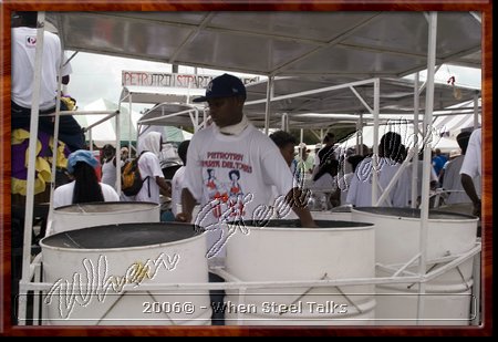 On The Drag -CRW_5910- Panorama 2006.jpg