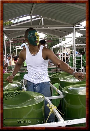 On The Drag -CRW_5935- Panorama 2006.jpg