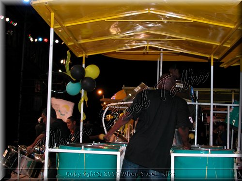 Invaders_DSCN3819Semi Finals 2006.JPG