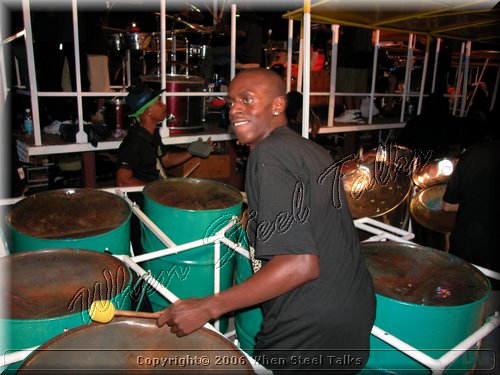 Invaders_DSCN3824Semi Finals 2006.JPG