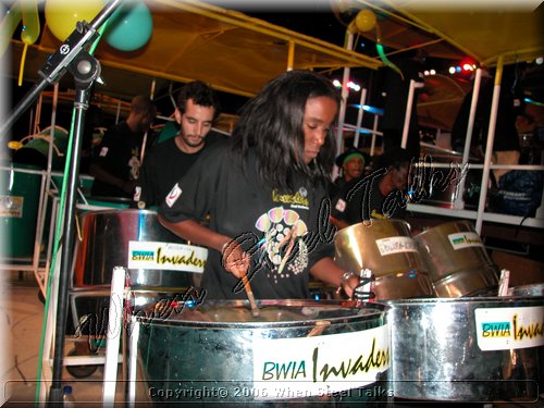 Invaders_DSCN3825Semi Finals 2006.JPG