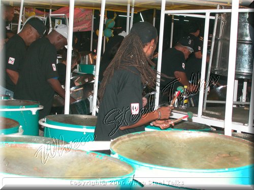 Invaders_DSCN3829Semi Finals 2006.JPG