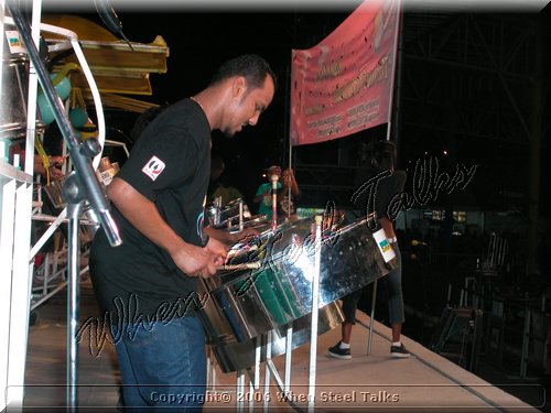 Invaders_DSCN3831Semi Finals 2006.JPG