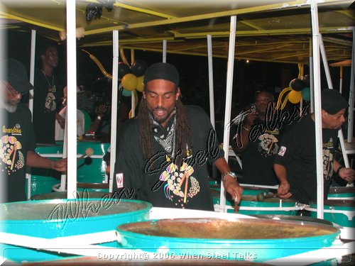 Invaders_DSCN3833Semi Finals 2006.JPG