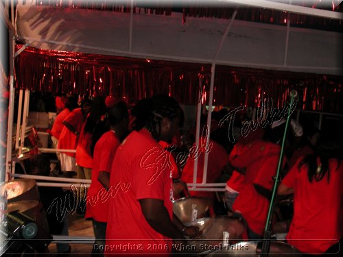 Renegades_DSCN3745Semi Finals 2006.JPG