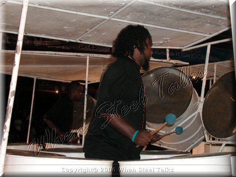 Skiffle_Bunch_DSCN3897Semi Finals 2006.JPG