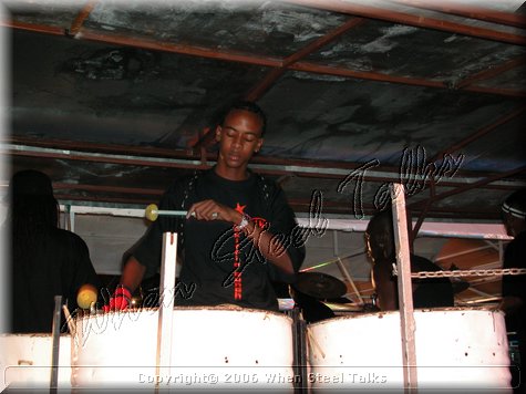 Skiffle_Bunch_DSCN3904Semi Finals 2006.JPG