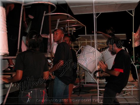 Skiffle_Bunch_DSCN3906Semi Finals 2006.JPG