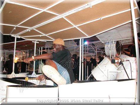 Skiffle_Bunch_DSCN3910Semi Finals 2006.JPG