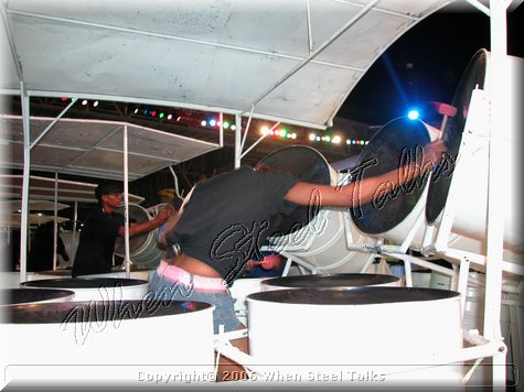 Skiffle_Bunch_DSCN3913Semi Finals 2006.JPG