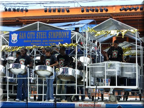 San City_DSCN0117Semi Finals 2006.JPG